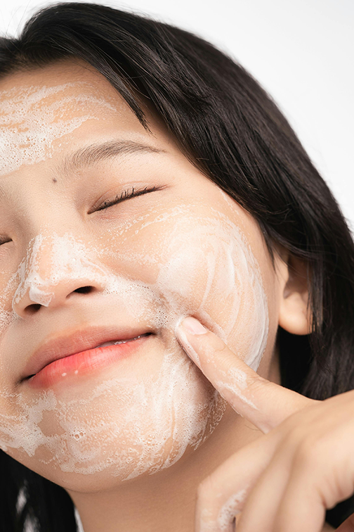 7 Habits That Will Seriously Transform Your Skin